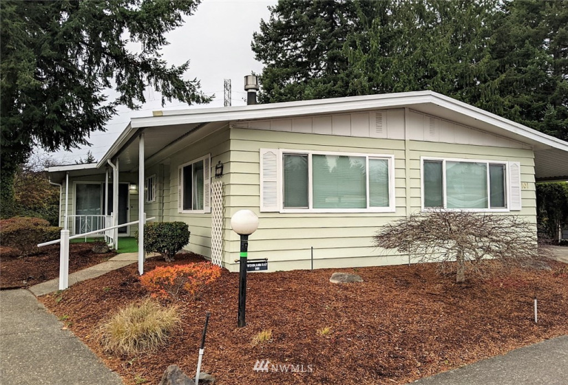 201 Union, Renton, Washington 98059, 2 Bedrooms Bedrooms, ,Manufactured In Park,For Sale,Union,NWM1866913