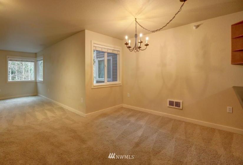 700 Front, Issaquah, Washington 98027, 2 Bedrooms Bedrooms, ,2 BathroomsBathrooms,Residential Lease,For Rent,Front,NWM1868366