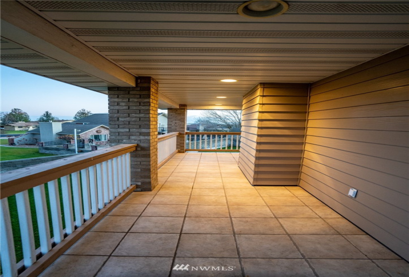 415 15th, Othello, Washington 99344, 4 Bedrooms Bedrooms, ,4 BathroomsBathrooms,Residential,For Sale,Town & Country Estates,15th,NWM1868359