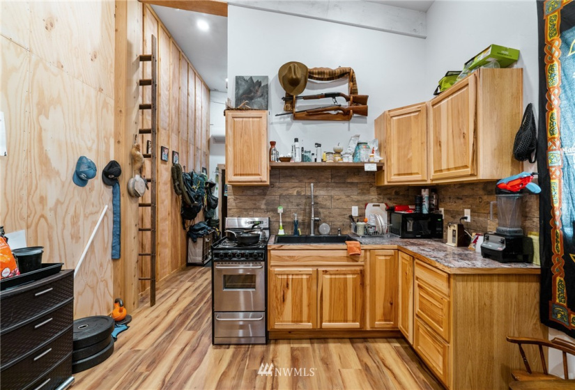 4284 Old Monitor Rd, Cashmere, Washington 98815, 3 Bedrooms Bedrooms, ,3 BathroomsBathrooms,Residential,For Sale,Old Monitor Rd,NWM1868344