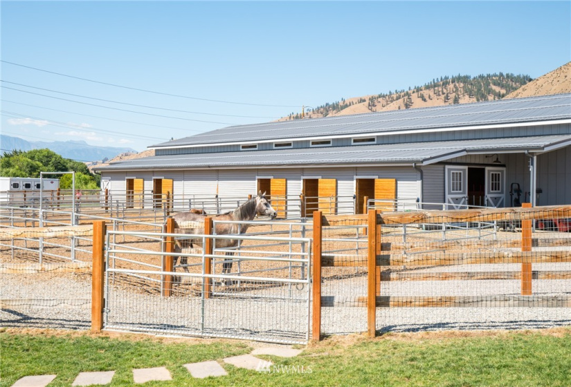 4284 Old Monitor Rd, Cashmere, Washington 98815, 3 Bedrooms Bedrooms, ,3 BathroomsBathrooms,Residential,For Sale,Old Monitor Rd,NWM1868344