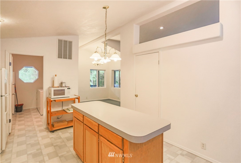 1763 Bunker Creek, Chehalis, Washington 98532, 3 Bedrooms Bedrooms, ,2 BathroomsBathrooms,Residential,For Sale,Bunker Creek,NWM1848783
