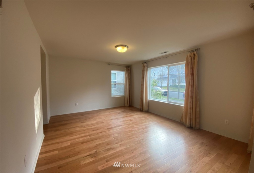 33902 Strouf, Snoqualmie, Washington 98065, 3 Bedrooms Bedrooms, ,2 BathroomsBathrooms,Residential Lease,For Rent,Strouf,NWM1868547