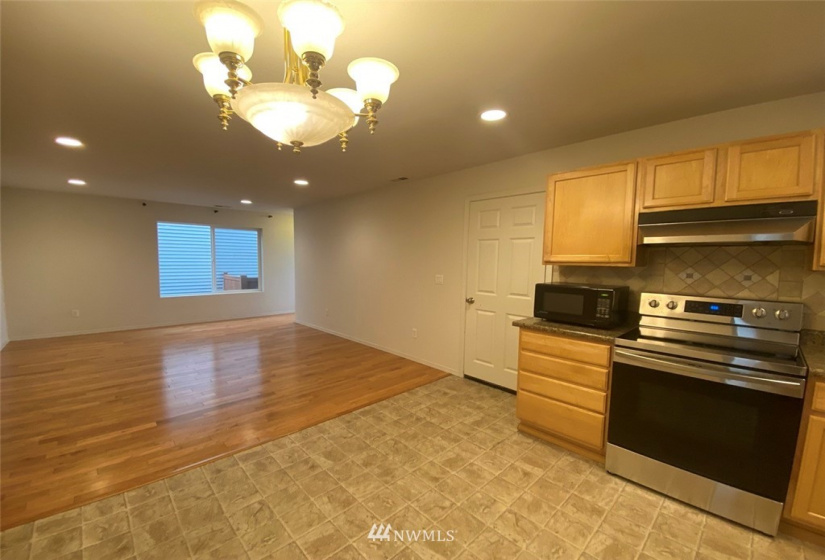 33902 Strouf, Snoqualmie, Washington 98065, 3 Bedrooms Bedrooms, ,2 BathroomsBathrooms,Residential Lease,For Rent,Strouf,NWM1868547