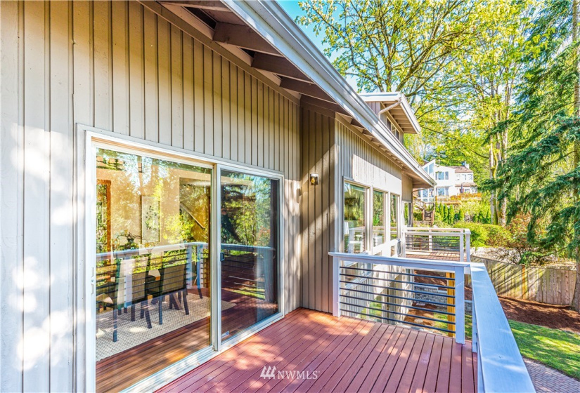 5423 134th, Bellevue, Washington 98006, 5 Bedrooms Bedrooms, ,3 BathroomsBathrooms,Residential Lease,For Rent,134th,NWM1868626