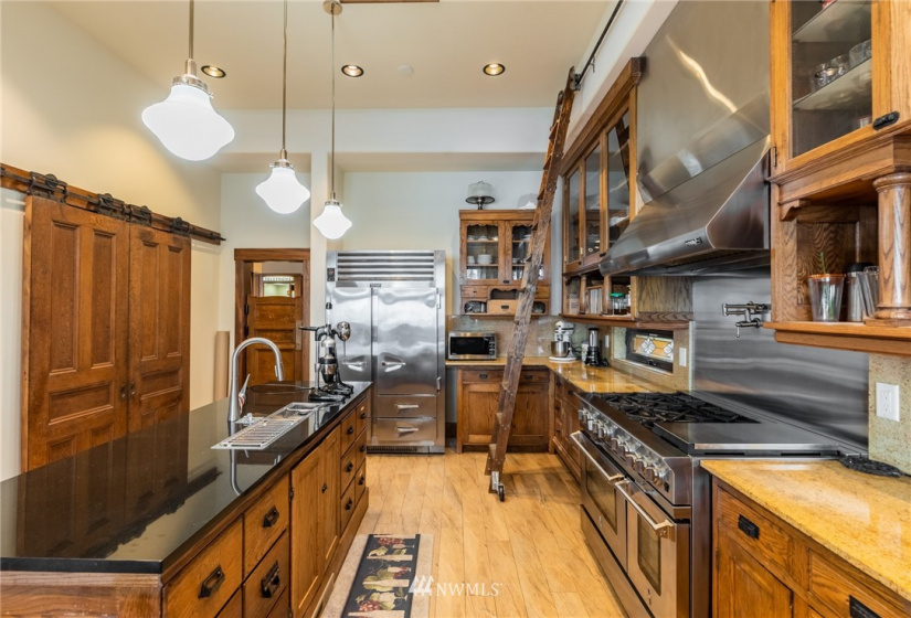 8815 Oertel, Blaine, Washington 98230, 4 Bedrooms Bedrooms, ,4 BathroomsBathrooms,Residential,For Sale,Oertel,NWM1867952