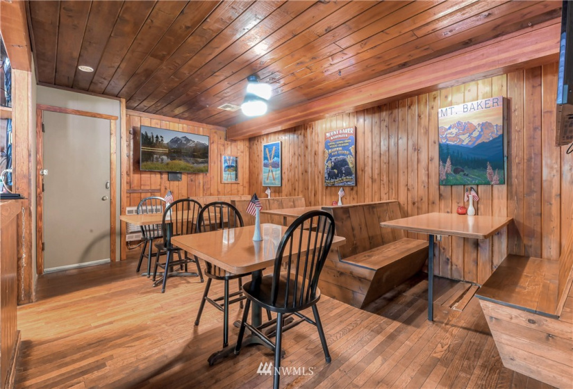 7461 Mt Baker, Maple Falls, Washington 98266, ,Commercial Sale,For Sale,Mt Baker,NWM1868664