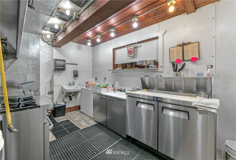 7461 Mt Baker, Maple Falls, Washington 98266, ,Commercial Sale,For Sale,Mt Baker,NWM1868664