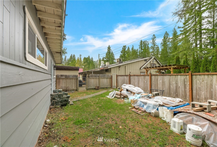 7461 Mt Baker, Maple Falls, Washington 98266, ,Commercial Sale,For Sale,Mt Baker,NWM1868664
