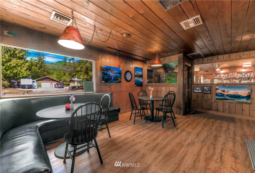 7461 Mt Baker, Maple Falls, Washington 98266, ,Commercial Sale,For Sale,Mt Baker,NWM1868664