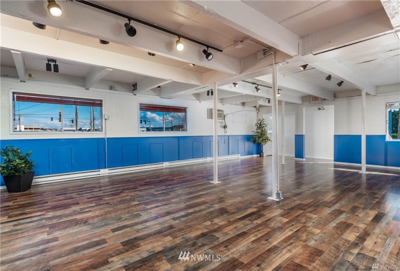 31359 SR 20, Oak Harbor, Washington 98277, ,Commercial Sale,For Sale,SR 20,NWM1868372