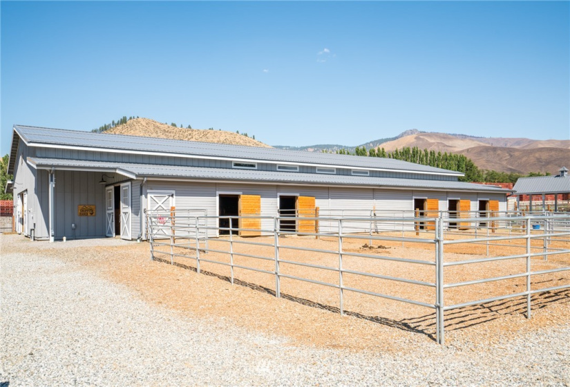 4284 Old Monitor Rd, Cashmere, Washington 98815, 3 Bedrooms Bedrooms, ,3 BathroomsBathrooms,Farm,For Sale,Old Monitor Rd,NWM1868742
