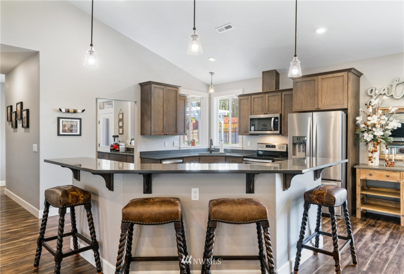 4284 Old Monitor Rd, Cashmere, Washington 98815, 3 Bedrooms Bedrooms, ,3 BathroomsBathrooms,Farm,For Sale,Old Monitor Rd,NWM1868742