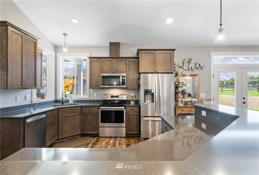 4284 Old Monitor Rd, Cashmere, Washington 98815, 3 Bedrooms Bedrooms, ,3 BathroomsBathrooms,Farm,For Sale,Old Monitor Rd,NWM1868742