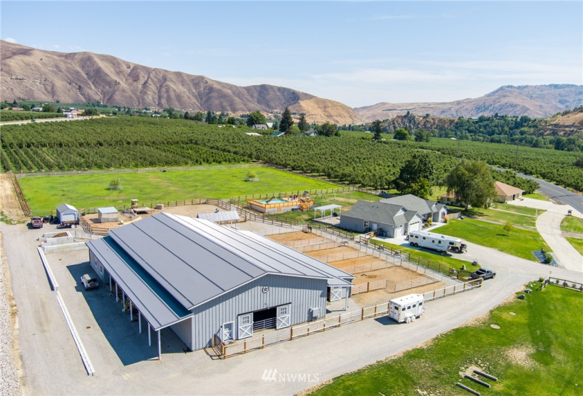 4284 Old Monitor Rd, Cashmere, Washington 98815, 3 Bedrooms Bedrooms, ,3 BathroomsBathrooms,Farm,For Sale,Old Monitor Rd,NWM1868742