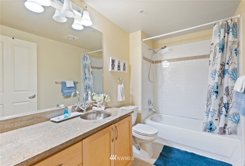 111 108 AVE, Bellevue, Washington 98004, 1 Bedroom Bedrooms, ,1 BathroomBathrooms,Residential,For Sale,Belle Arts Condominium,108 AVE,NWM1868307