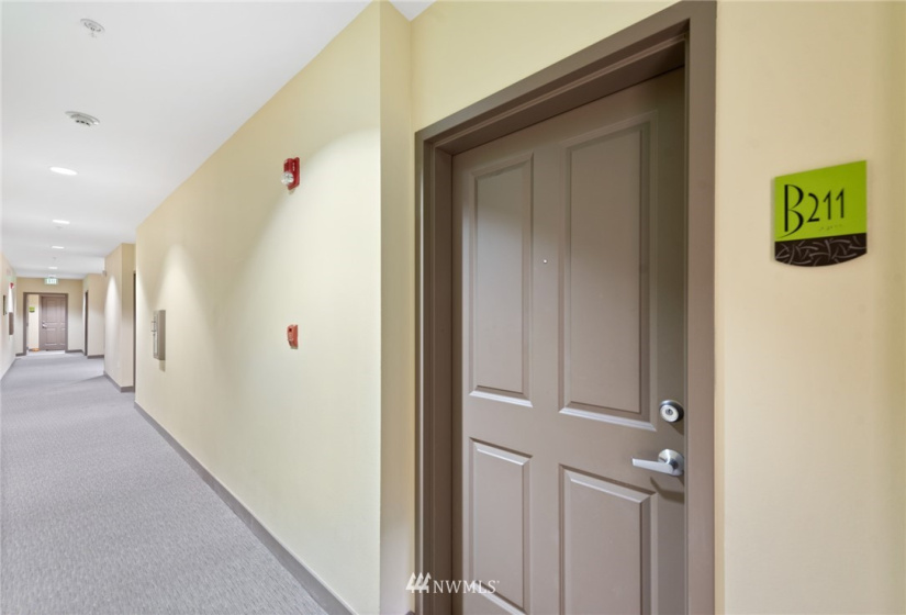111 108 AVE, Bellevue, Washington 98004, 1 Bedroom Bedrooms, ,1 BathroomBathrooms,Residential,For Sale,Belle Arts Condominium,108 AVE,NWM1868307