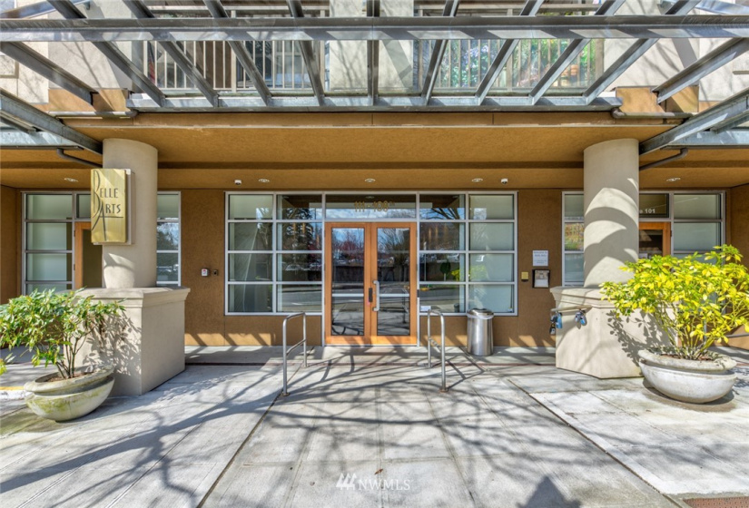 111 108 AVE, Bellevue, Washington 98004, 1 Bedroom Bedrooms, ,1 BathroomBathrooms,Residential,For Sale,Belle Arts Condominium,108 AVE,NWM1868307