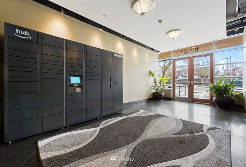 111 108 AVE, Bellevue, Washington 98004, 1 Bedroom Bedrooms, ,1 BathroomBathrooms,Residential,For Sale,Belle Arts Condominium,108 AVE,NWM1868307