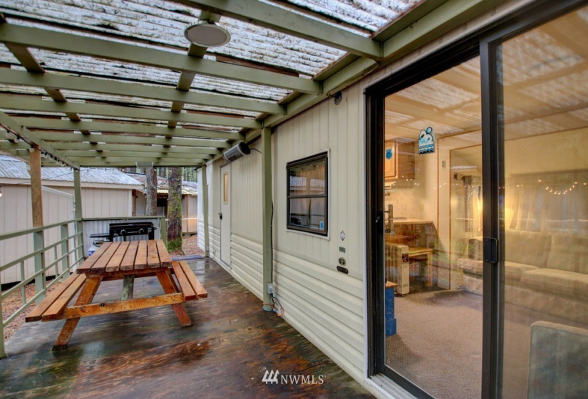 1192 Exit, Sumas, Washington 98266, ,Residential,For Sale,Exit,NWM1868783