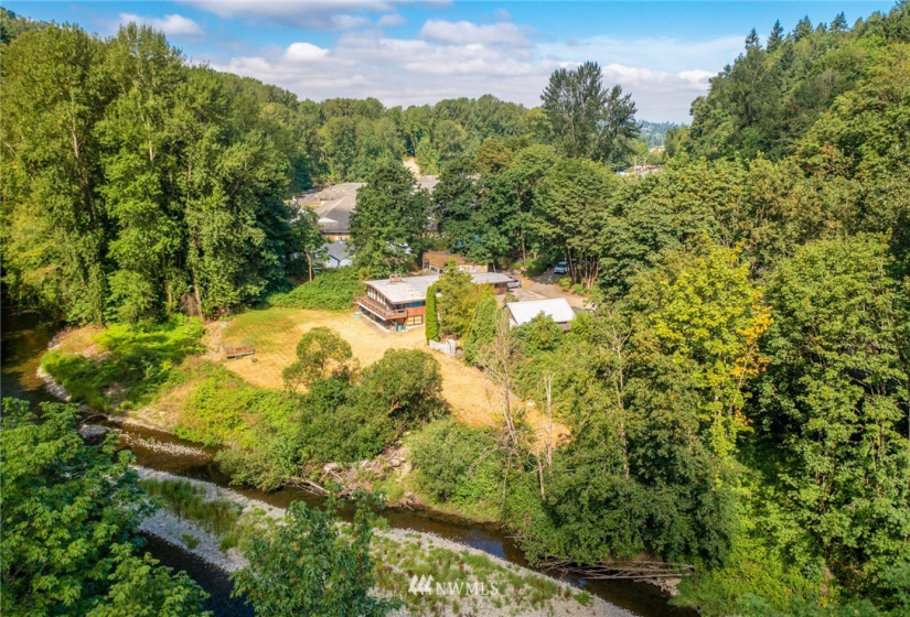 2505 2447 Maple Valley Hwy, Renton, Washington 98058, 3 Bedrooms Bedrooms, ,1 BathroomBathrooms,Residential,For Sale,Maple Valley Hwy,NWM1866386
