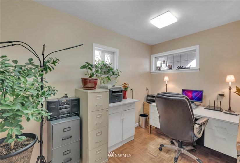 414 Chelan, Wenatchee, Washington 98801, ,Commercial Sale,For Sale,Chelan,NWM1868615