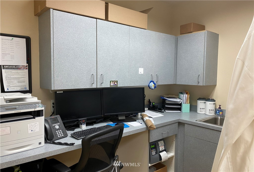 1218 29th, Anacortes, Washington 98221, ,Residential Lease,For Rent,29th,NWM1868863