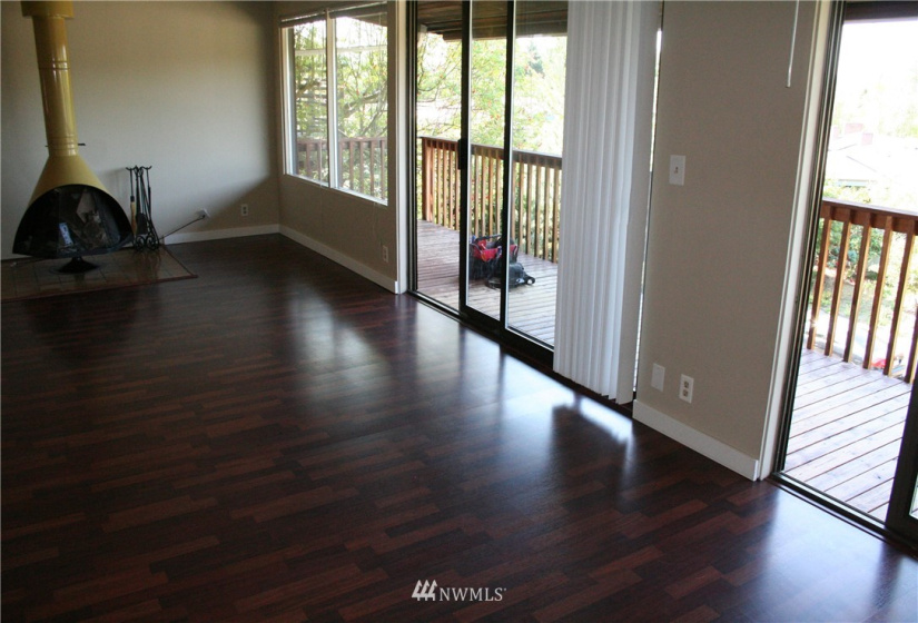 5040 44th, Seattle, Washington 98105, ,Residential Income,For Sale,Balchs Albert Balchwood,44th,NWM1865809