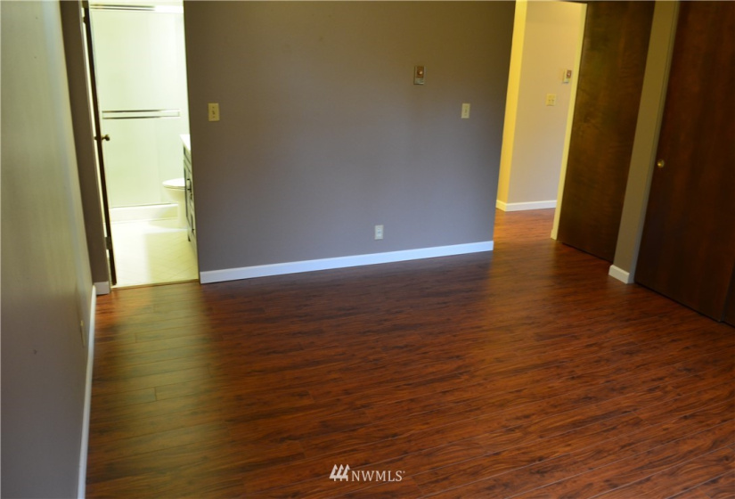 5040 44th, Seattle, Washington 98105, ,Residential Income,For Sale,Balchs Albert Balchwood,44th,NWM1865809