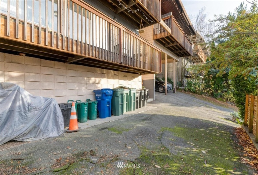 5040 44th, Seattle, Washington 98105, ,Residential Income,For Sale,Balchs Albert Balchwood,44th,NWM1865809