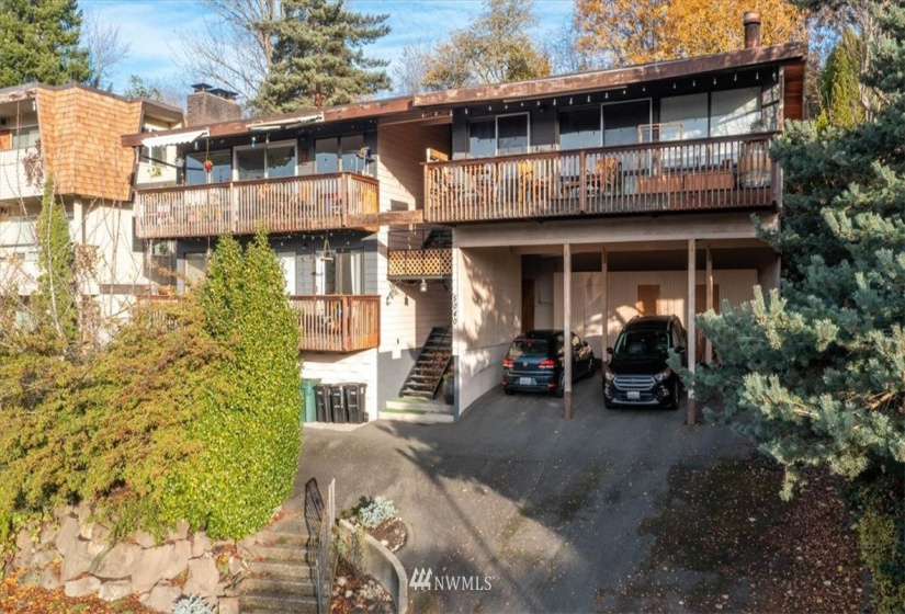 5040 44th, Seattle, Washington 98105, ,Residential Income,For Sale,Balchs Albert Balchwood,44th,NWM1865809