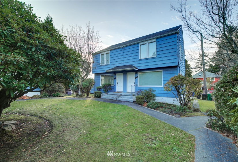 1517 1521 1525 44th, Seattle, Washington 98116, ,Residential Income,For Sale,1521 1525 44th,NWM1868142