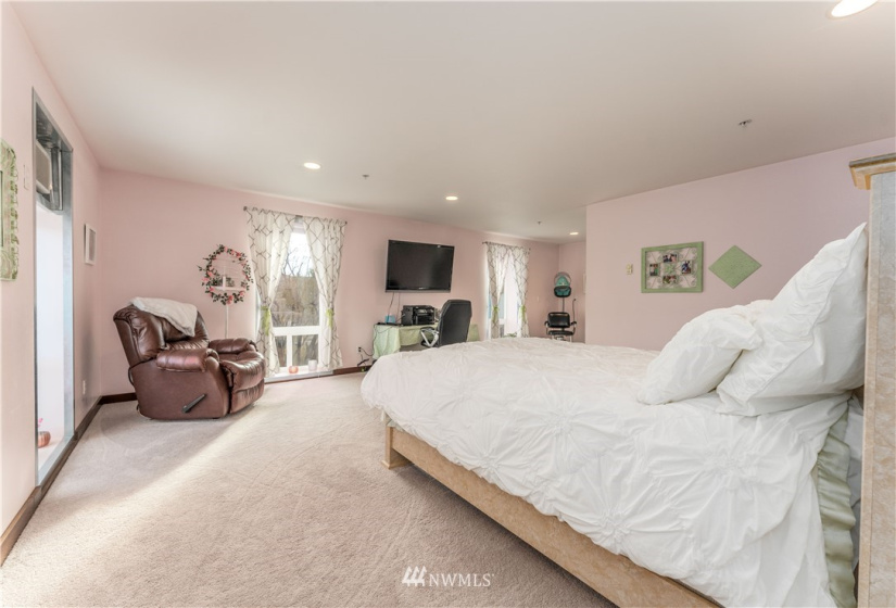 1313 Jefferson, Bridgeport, Washington 98813, 4 Bedrooms Bedrooms, ,3 BathroomsBathrooms,Residential,For Sale,Jefferson,NWM1867568