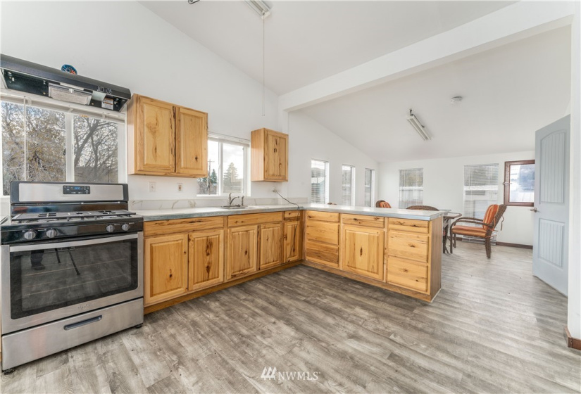 1313 Jefferson, Bridgeport, Washington 98813, 4 Bedrooms Bedrooms, ,3 BathroomsBathrooms,Residential,For Sale,Jefferson,NWM1867568