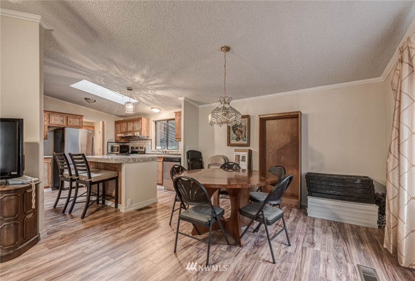 5810 Fleming, Everett, Washington 98203, 2 Bedrooms Bedrooms, ,2 BathroomsBathrooms,Manufactured In Park,For Sale,Fleming,NWM1868808