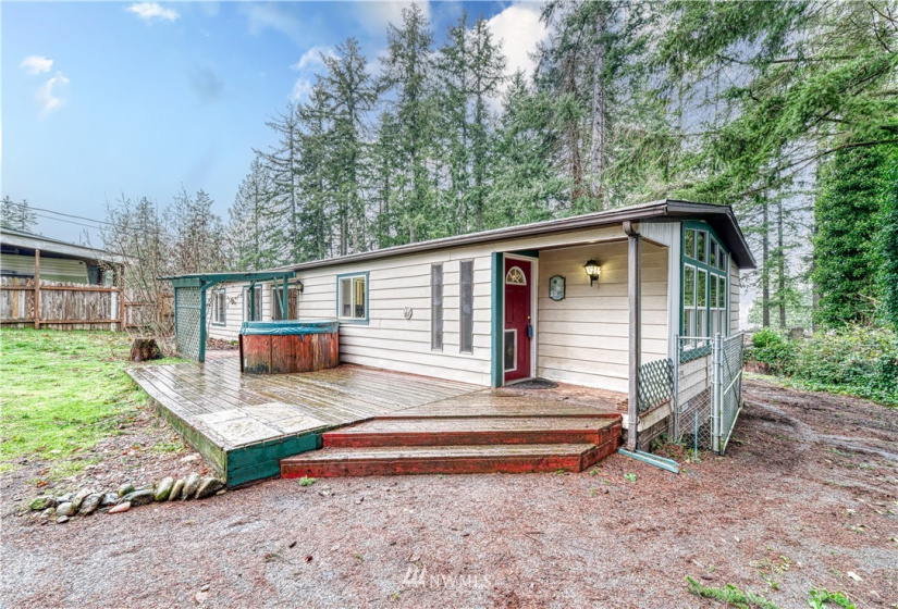 344 Tahuyeh, Bremerton, Washington 98312, 3 Bedrooms Bedrooms, ,2 BathroomsBathrooms,Manufactured In Park,For Sale,Tahuyeh,NWM1868350