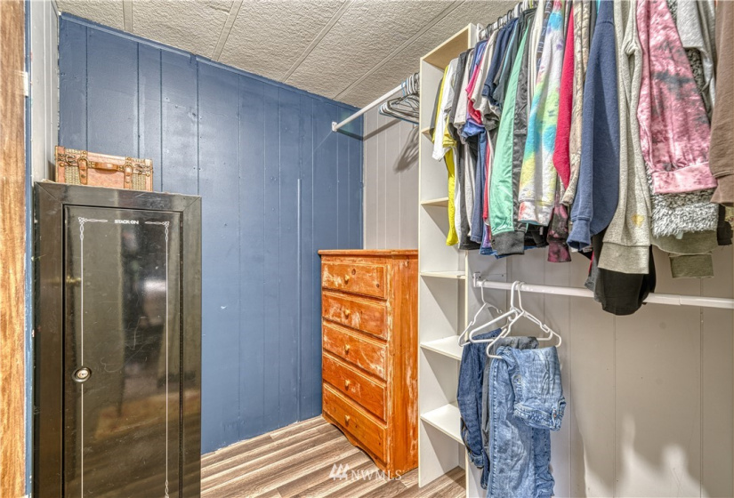 344 Tahuyeh, Bremerton, Washington 98312, 3 Bedrooms Bedrooms, ,2 BathroomsBathrooms,Manufactured In Park,For Sale,Tahuyeh,NWM1868350