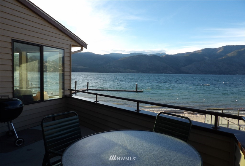 1 Lakeside 716-L, Manson, Washington 98831, 2 Bedrooms Bedrooms, ,2 BathroomsBathrooms,Residential,For Sale,Lakeside,Lakeside 716-L,NWM1868986