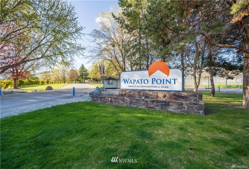 1 Lakeside 716-L, Manson, Washington 98831, 2 Bedrooms Bedrooms, ,2 BathroomsBathrooms,Residential,For Sale,Lakeside,Lakeside 716-L,NWM1868986