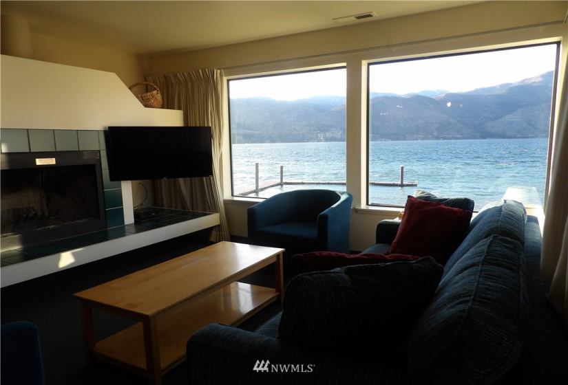 1 Lakeside 716-L, Manson, Washington 98831, 2 Bedrooms Bedrooms, ,2 BathroomsBathrooms,Residential,For Sale,Lakeside,Lakeside 716-L,NWM1868986