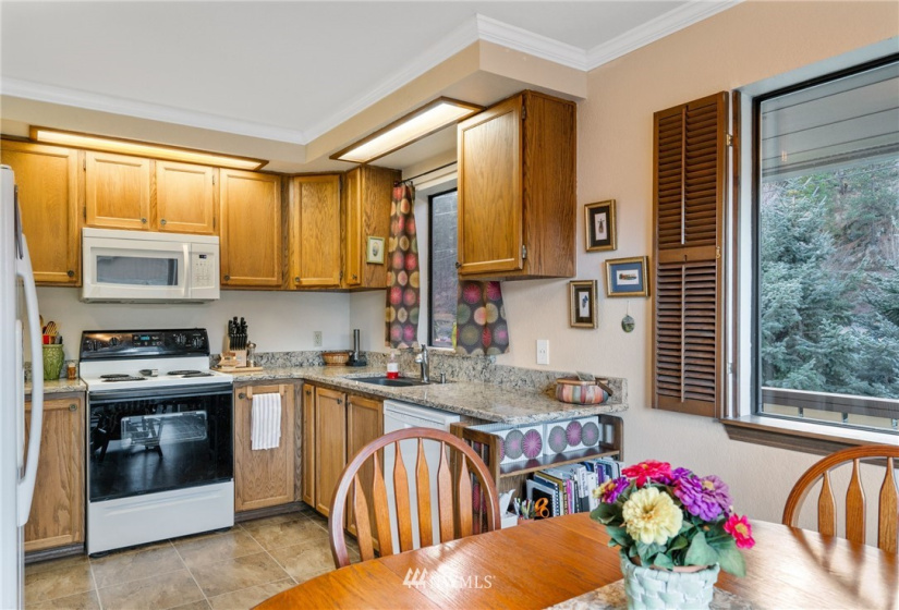 110 Icicle Road, Leavenworth, Washington 98826, 2 Bedrooms Bedrooms, ,2 BathroomsBathrooms,Residential,For Sale,Rothenburg,Icicle Road,NWM1869078