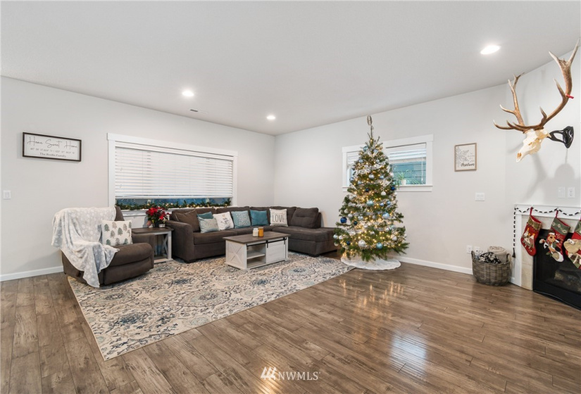 123 Zephyr, Silverlake, Washington 98645, 3 Bedrooms Bedrooms, ,2 BathroomsBathrooms,Residential,For Sale,1,Zephyr,NWM1869082