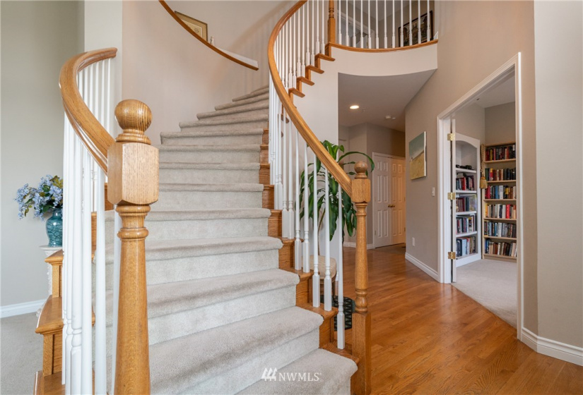 2324 Fancher Heights, East Wenatchee, Washington 98802, 7 Bedrooms Bedrooms, ,4 BathroomsBathrooms,Residential,For Sale,Fancher Heights 2,Fancher Heights,NWM1869449