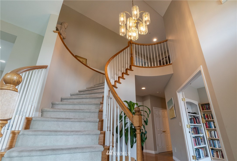 2324 Fancher Heights, East Wenatchee, Washington 98802, 7 Bedrooms Bedrooms, ,4 BathroomsBathrooms,Residential,For Sale,Fancher Heights 2,Fancher Heights,NWM1869449