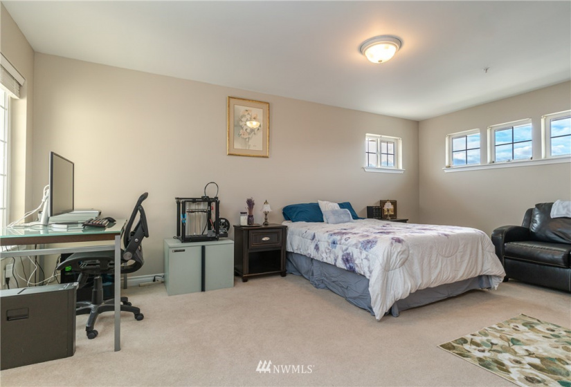 2324 Fancher Heights, East Wenatchee, Washington 98802, 7 Bedrooms Bedrooms, ,4 BathroomsBathrooms,Residential,For Sale,Fancher Heights 2,Fancher Heights,NWM1869449