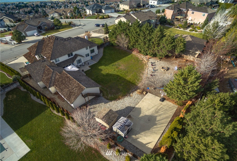 2324 Fancher Heights, East Wenatchee, Washington 98802, 7 Bedrooms Bedrooms, ,4 BathroomsBathrooms,Residential,For Sale,Fancher Heights 2,Fancher Heights,NWM1869449