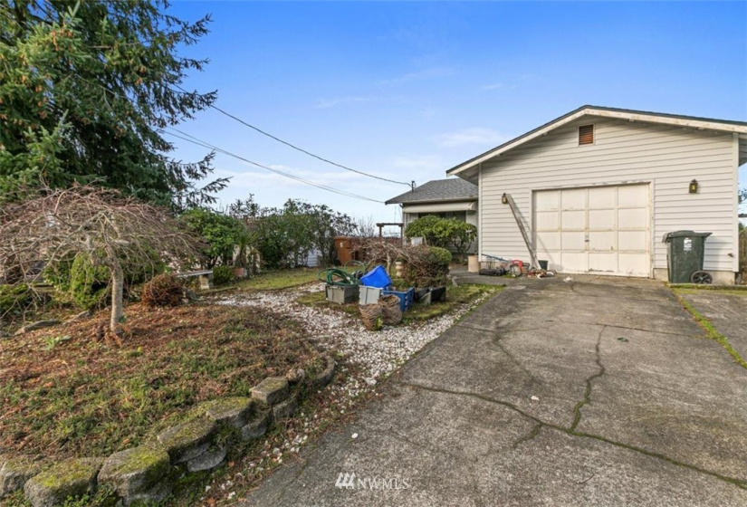 5325 Ruby, Tacoma, Washington 98407, 4 Bedrooms Bedrooms, ,2 BathroomsBathrooms,Residential,For Sale,Ruby,NWM1869507