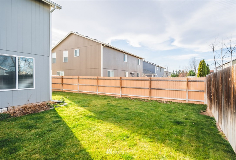 458 Trout, Moses Lake, Washington 98837, 4 Bedrooms Bedrooms, ,2 BathroomsBathrooms,Residential,For Sale,Trout,NWM1866981