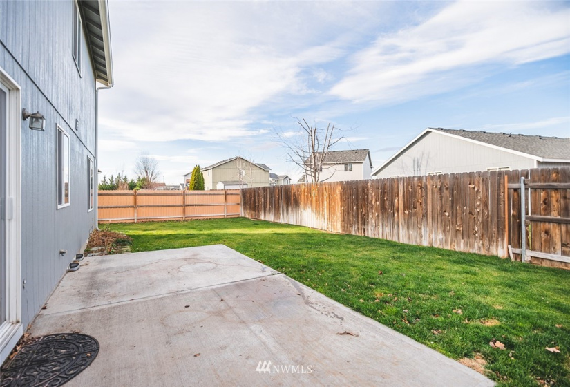 458 Trout, Moses Lake, Washington 98837, 4 Bedrooms Bedrooms, ,2 BathroomsBathrooms,Residential,For Sale,Trout,NWM1866981
