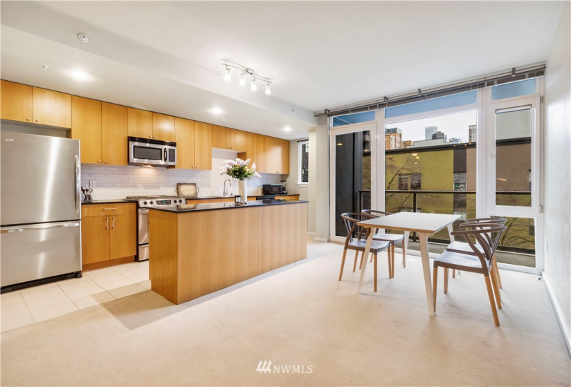 76 Cedar, Seattle, Washington 98121, 1 Bedroom Bedrooms, ,1 BathroomBathrooms,Residential,For Sale,The Parc Belltown,Cedar,NWM1868898
